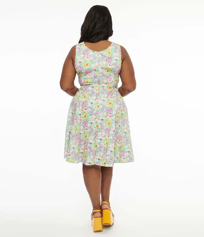 Plus Size Green & Multicolor Floral Cotton Swing Dress