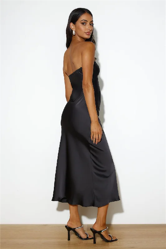 Lover Of Style Satin Maxi Dress Black