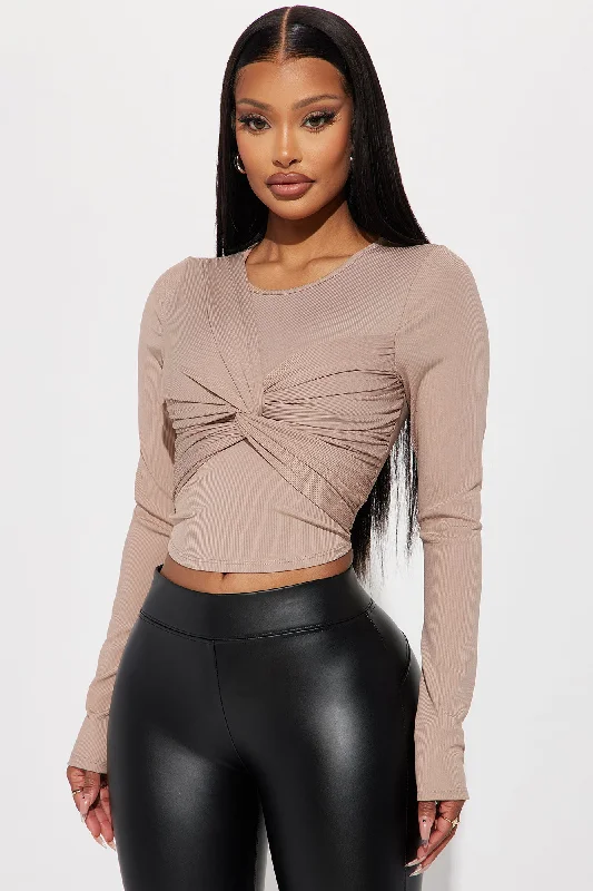 Olivia Twist Front Top - Tan