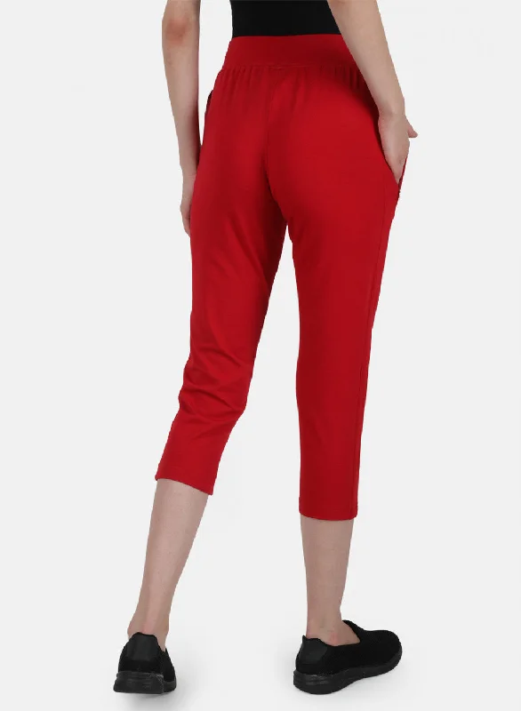 Womens Red Regular Capri