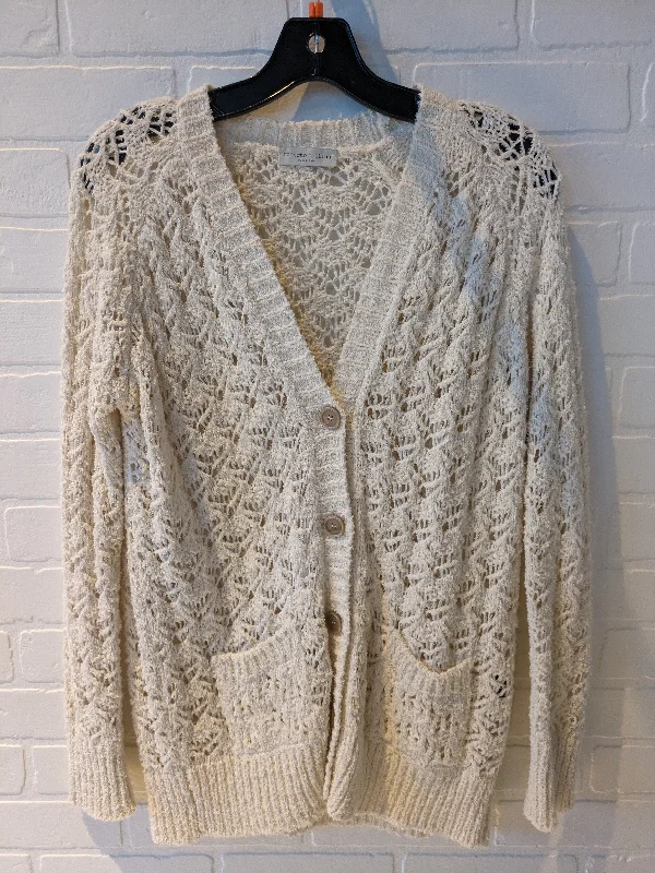 Sweater Cardigan By Clothes Mentor  Size: M