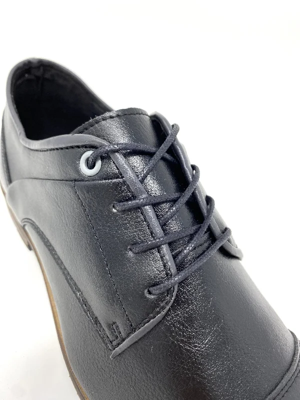 Alex Oxford in Black from Novacas