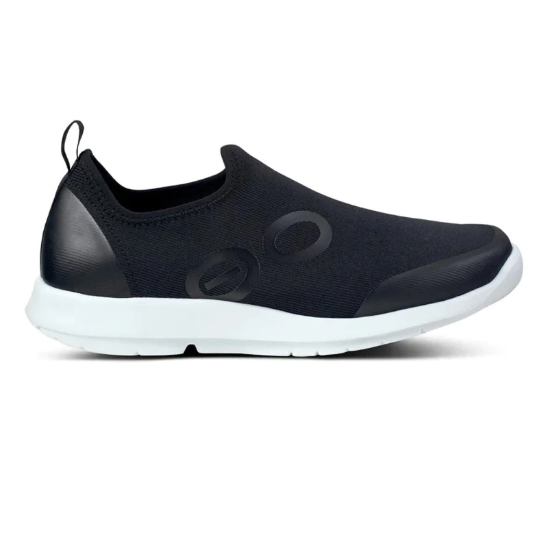 OOFOS Women's OOmg Sport Low Black/White