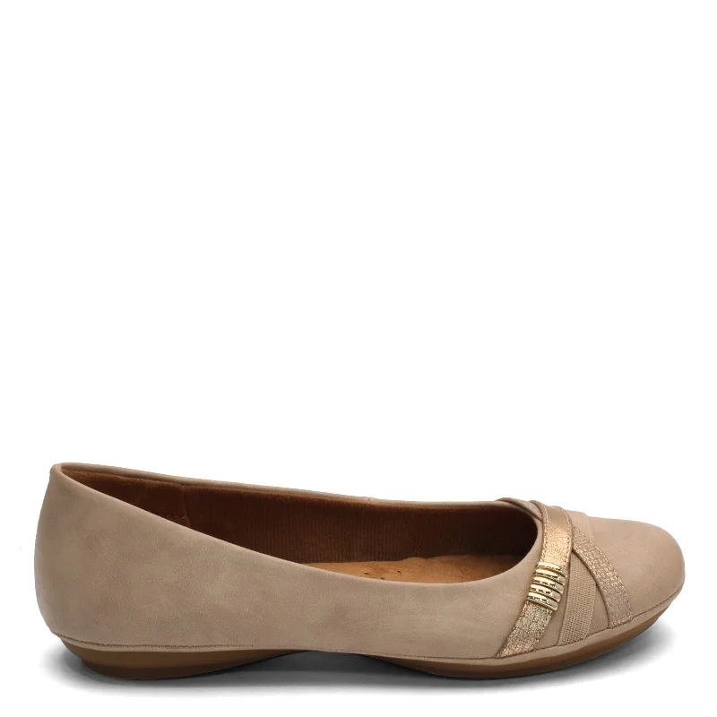 Women's Eurosoft by Sofft, Shaina Flat