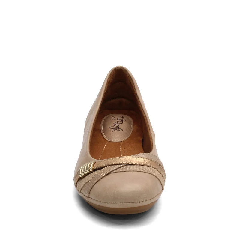 Women's Eurosoft by Sofft, Shaina Flat