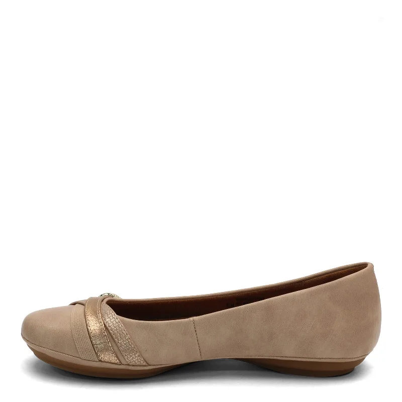 Women's Eurosoft by Sofft, Shaina Flat